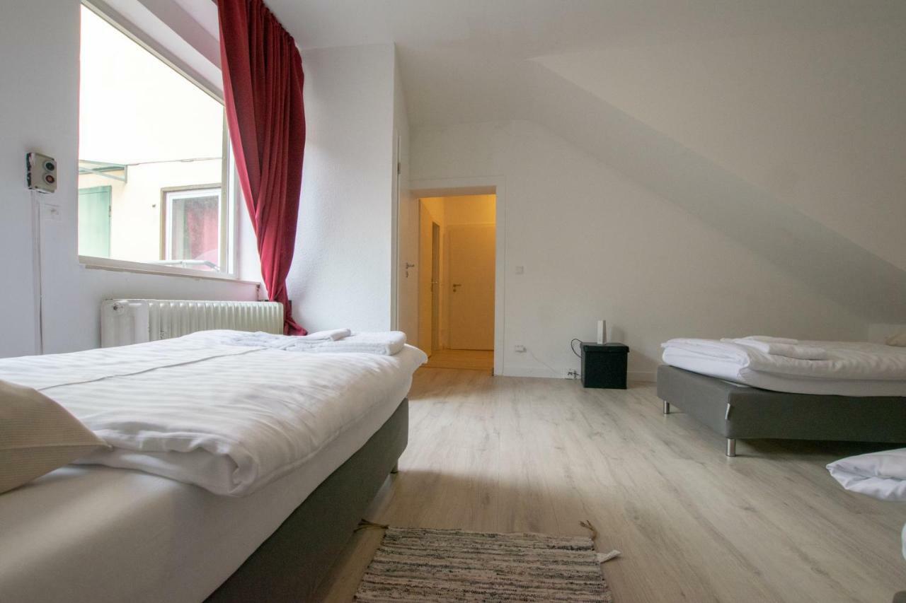 Spacious House Düsseldorf Esterno foto